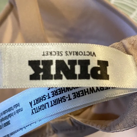 Victoria secret 38DD T-shirt bras lightly lined changeable back straps - Picture 2 of 8